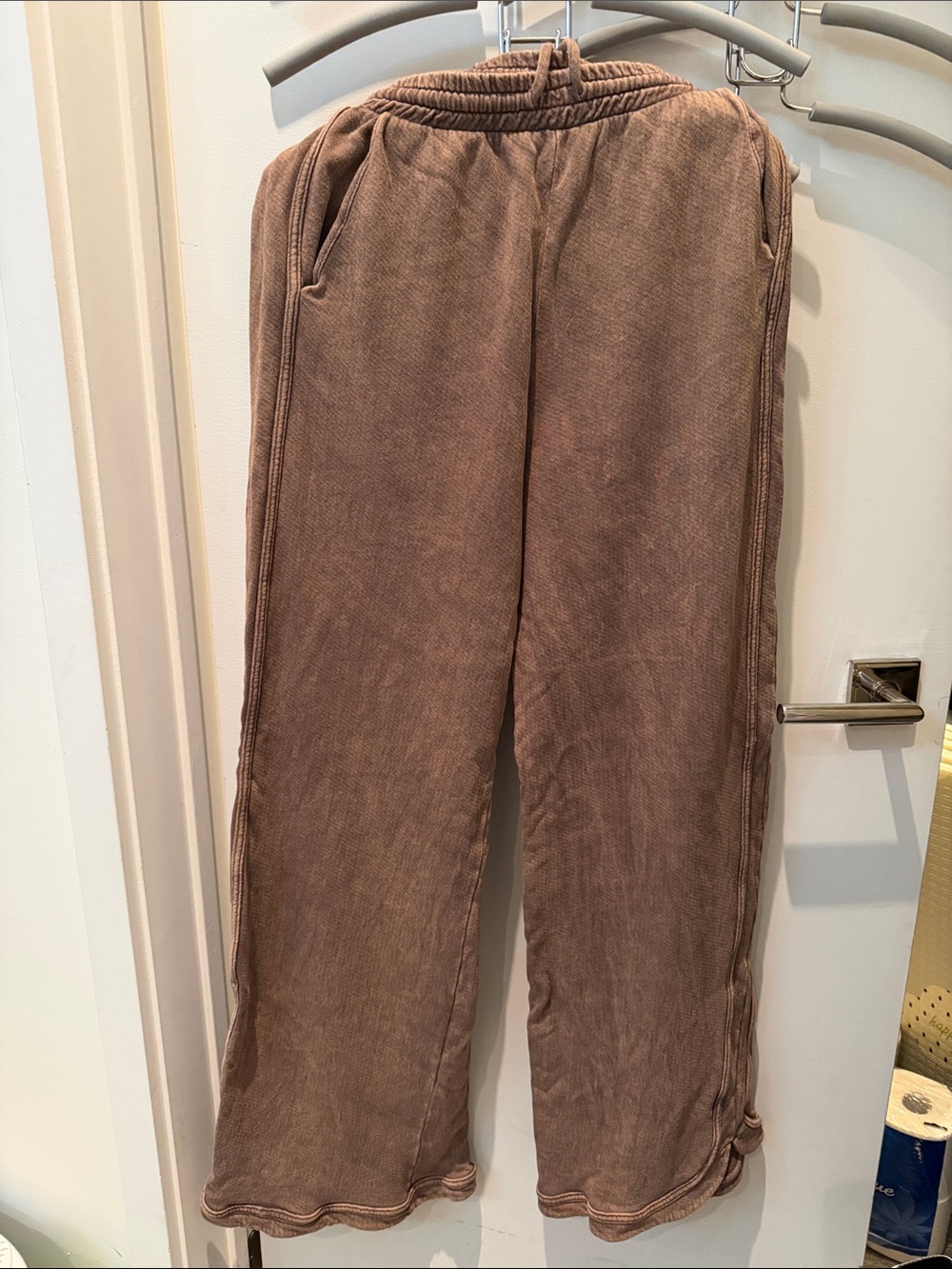 Women’s Brown Wide-Leg Sweat Pants